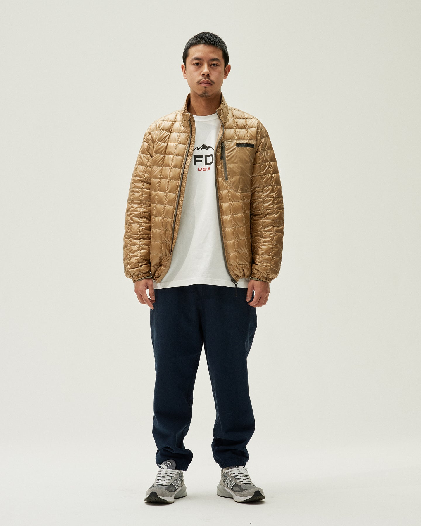 モデル情報